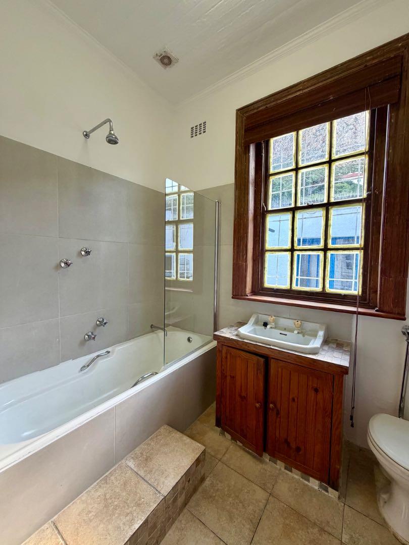 To Let 1 Bedroom Property for Rent in Muizenberg Western Cape